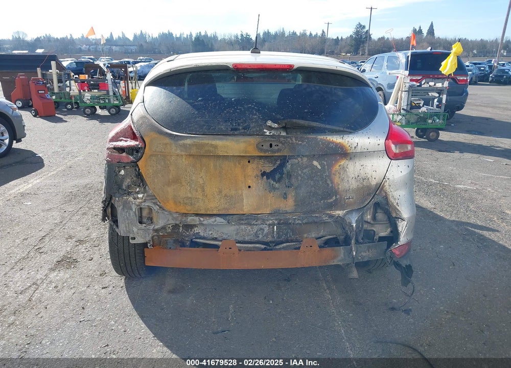 2018 FORD FOCUS VIN: 1FADP3K2XJL277760