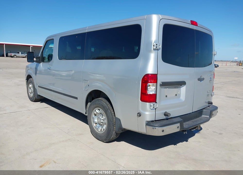 2014 NISSAN NV PASSENGER NV3500 HD SL V8 VIN: 5BZAF0AA0EN161887
