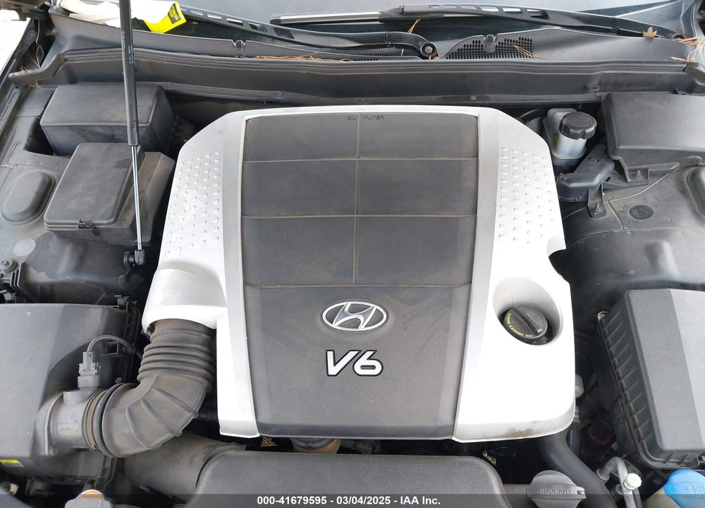 2009 HYUNDAI GENESIS VIN: KMHGC46E69U054209