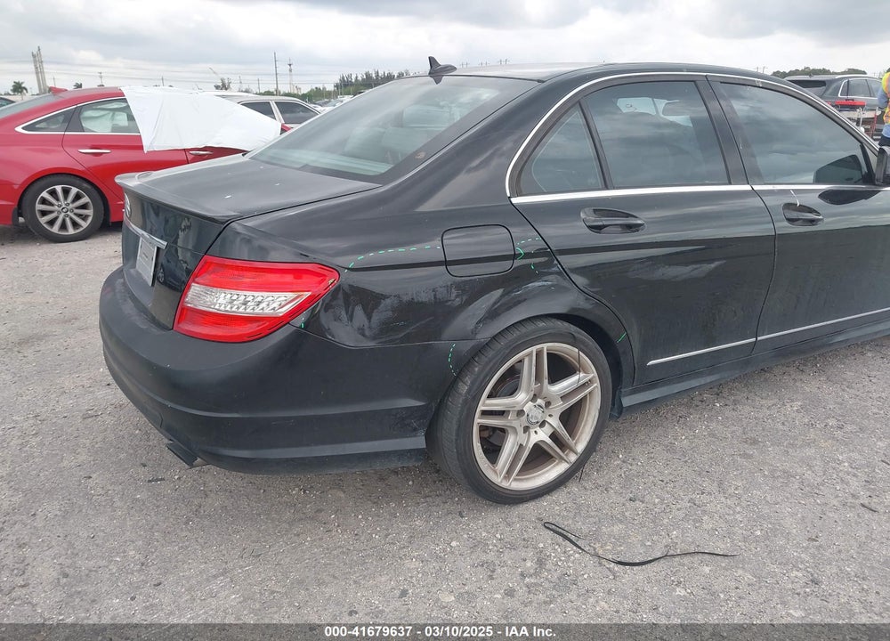 2008 MERCEDES-BENZ C 350 VIN: WDDGF56X08F115873