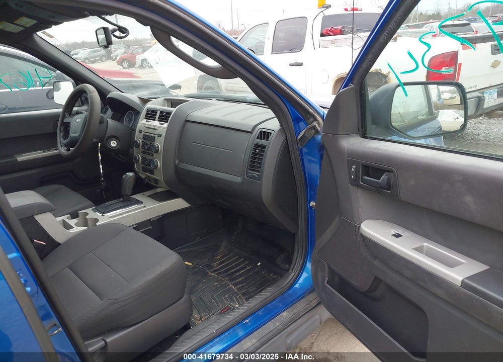 2011 FORD ESCAPE XLT VIN: 1FMCU0D73BKA54596