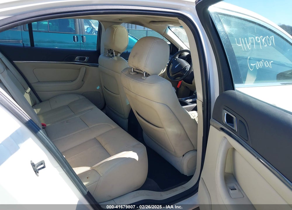 2013 LINCOLN MKS VIN: 1LNHL9FT6DG604452