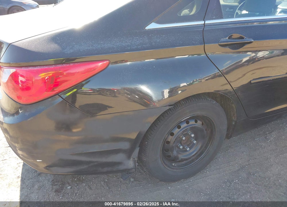 2012 HYUNDAI SONATA VIN: 5NPEB4AC4CH426104