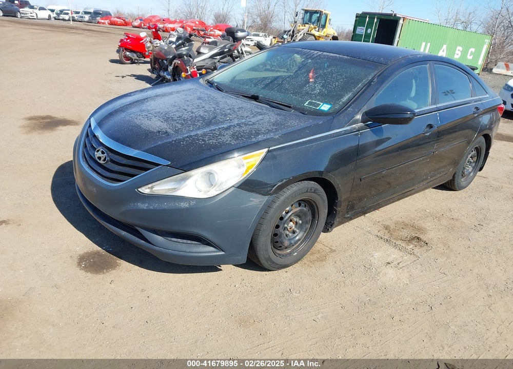 2012 HYUNDAI SONATA VIN: 5NPEB4AC4CH426104