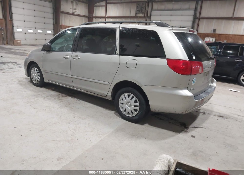 2007 TOYOTA SIENNA LE VIN: 5TDZK23C77S082917