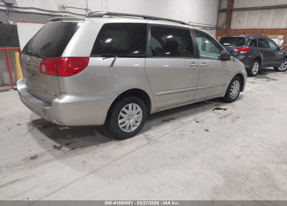 2007 TOYOTA SIENNA LE VIN: 5TDZK23C77S082917