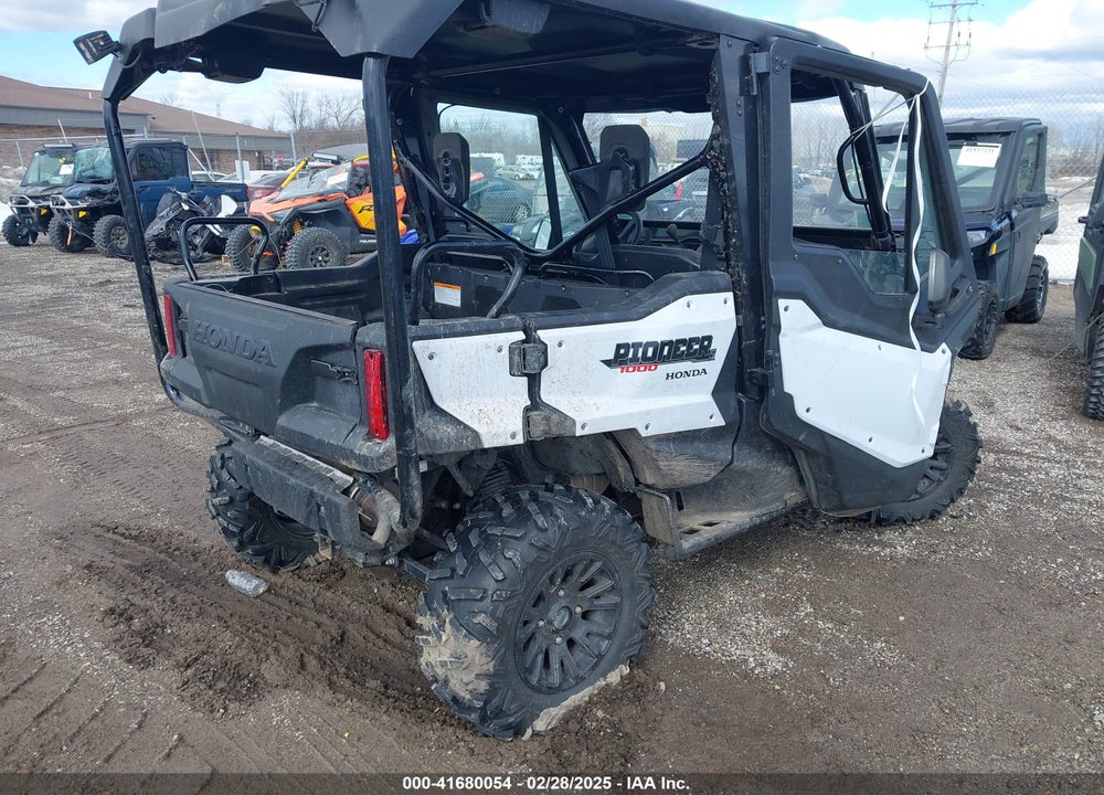 2021 HONDA SXS1000 M5 VIN: 1HFVE0421M4503284