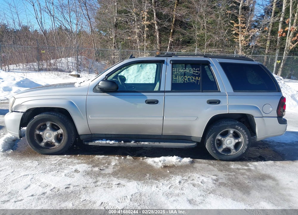 2007 CHEVROLET TRAILBLAZER VIN: 1GNDT13S572246804