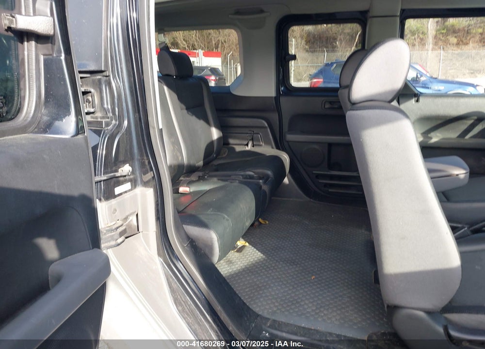 2004 HONDA ELEMENT VIN: 5J6YH28304L009849