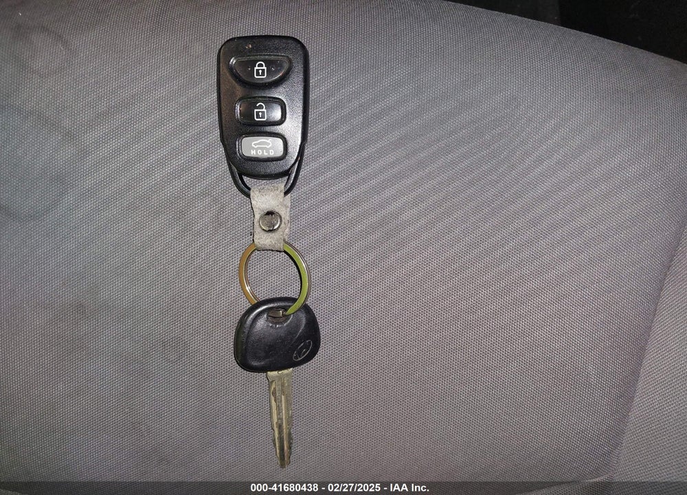 2013 HYUNDAI ELANTRA VIN: KMHDH4AE6DU580568