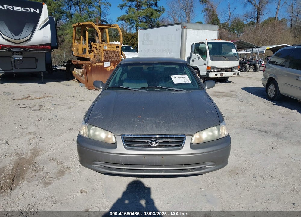 2001 TOYOTA CAMRY LE VIN: 4T1BG22K51U066449