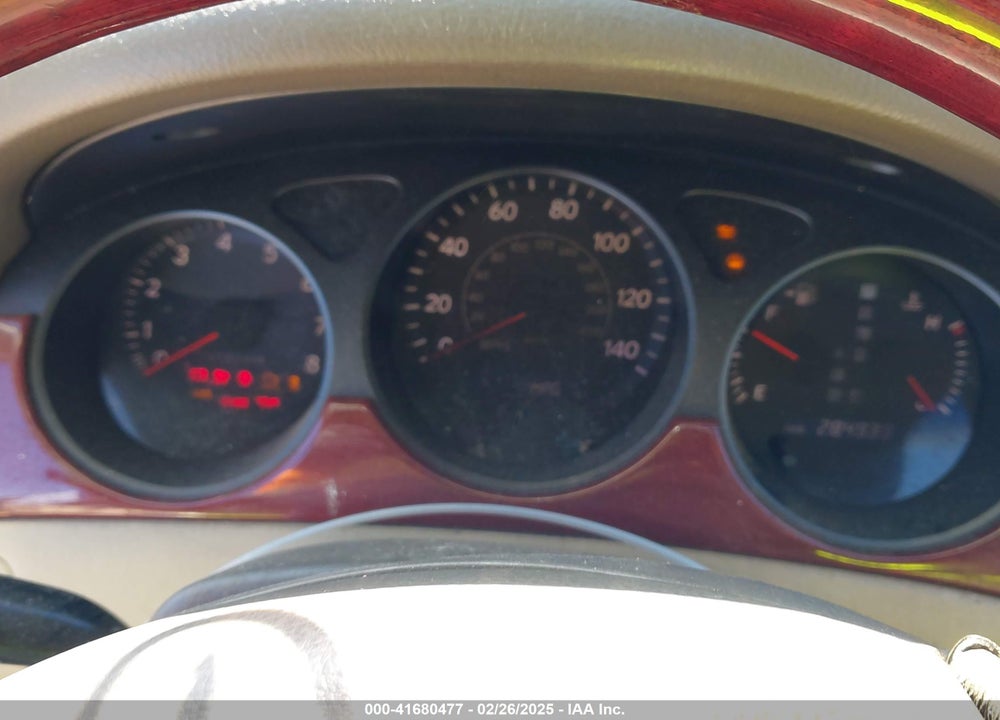 2004 LEXUS ES 330 VIN: JTHBA30G040019138