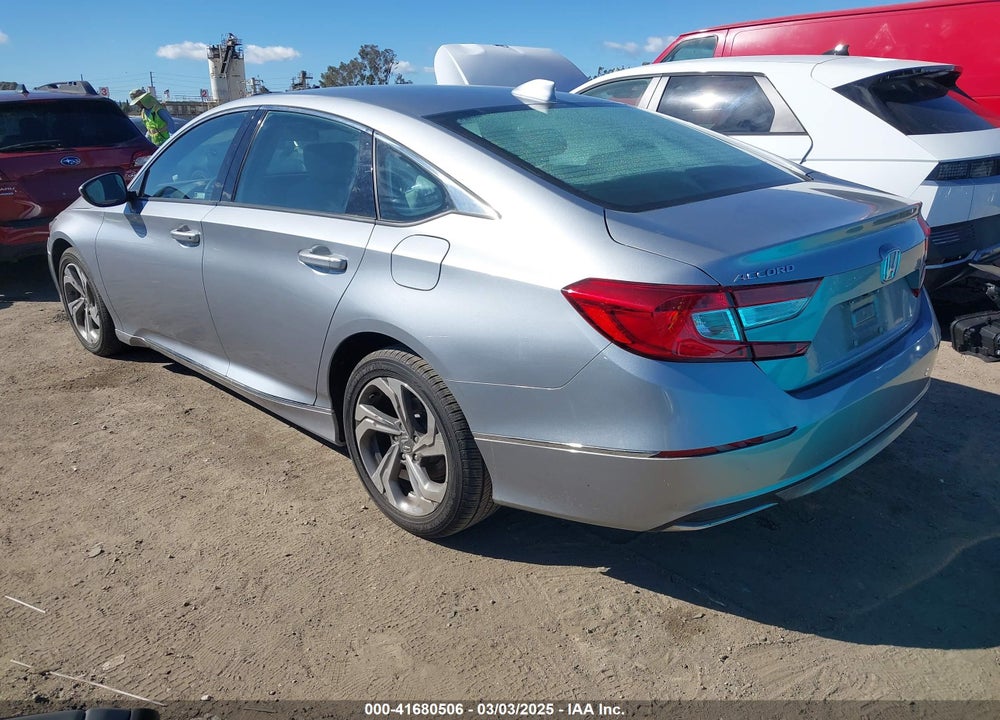 2018 HONDA ACCORD VIN: 1HGCV1F41JA136570