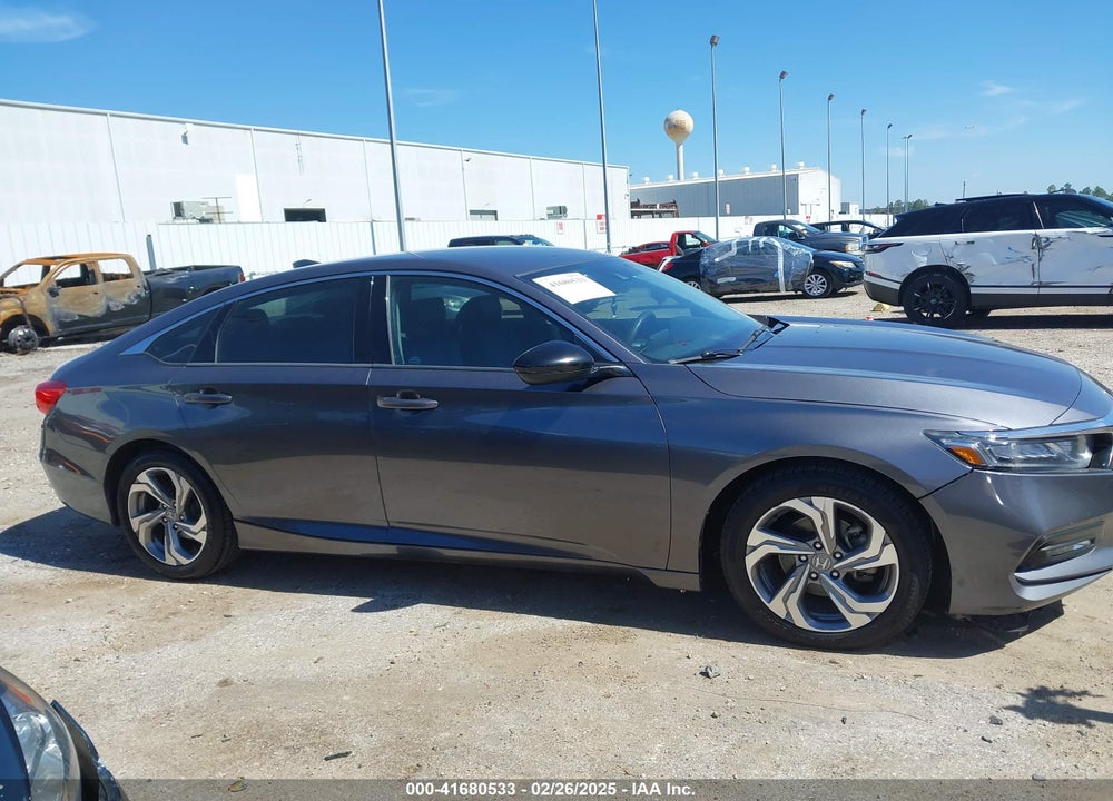 2018 HONDA ACCORD VIN: 1HGCV1F12JA155778