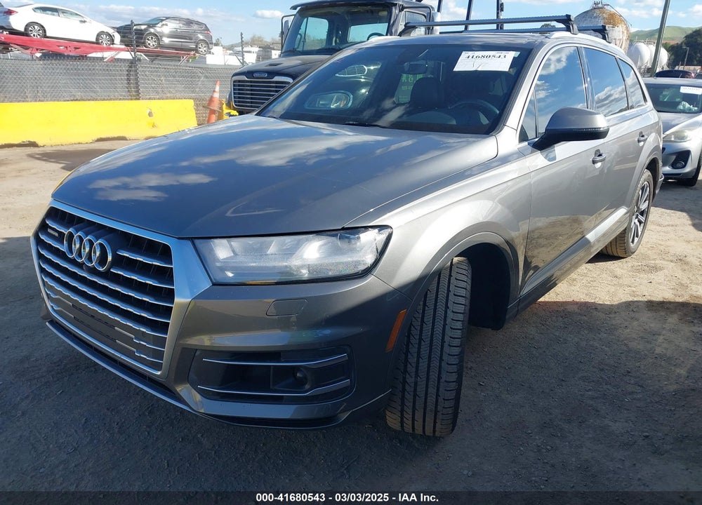 2017 AUDI Q7 VIN: WA1LAAF7XHD047894