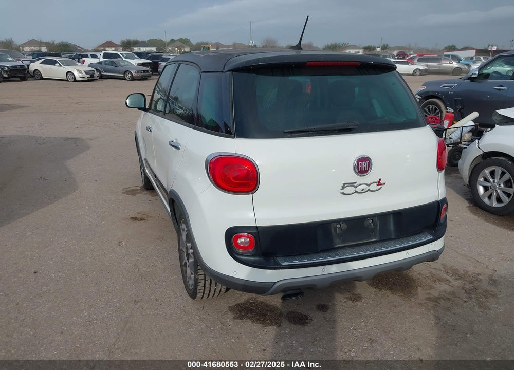 2014 FIAT 500L VIN: ZFBCFADH3EZ018080