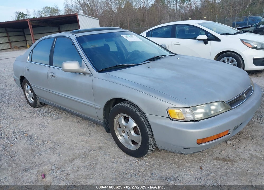 1997 HONDA ACCORD SE VIN: 1HGCD560XVA267719