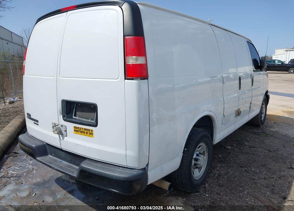 2016 CHEVROLET EXPRESS 2500 VIN: 1GCWGAFF3G1139177
