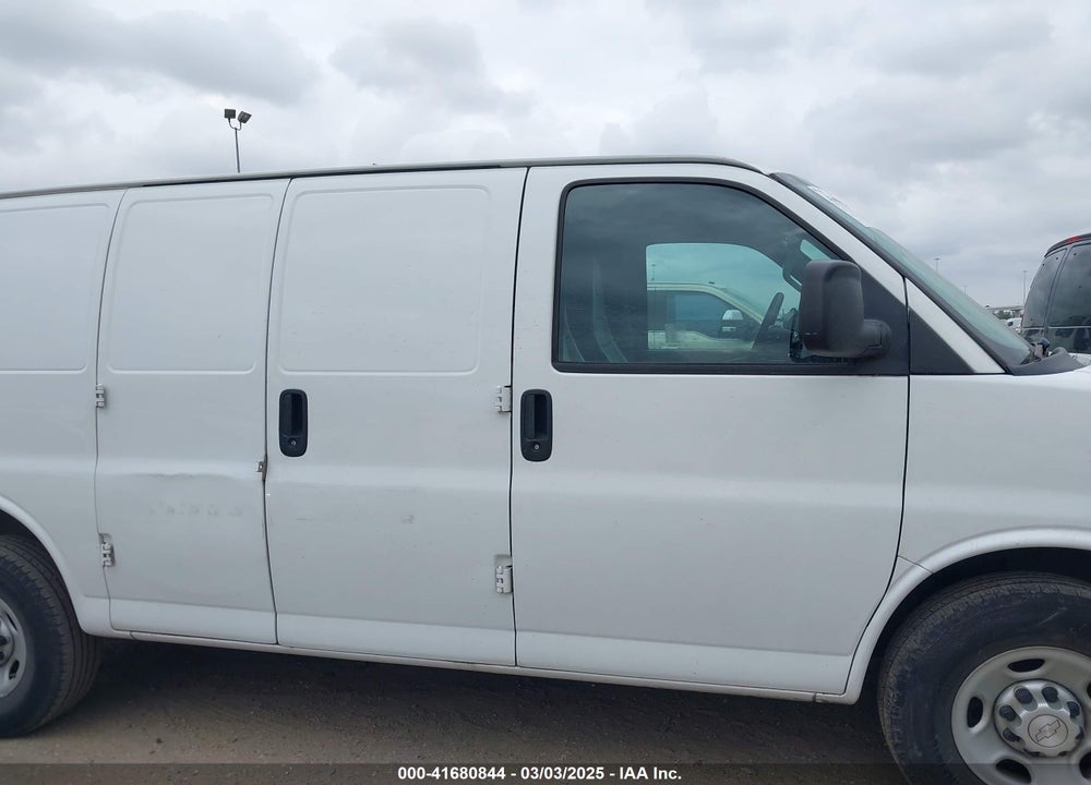2017 CHEVROLET EXPRESS 2500 VIN: 1GCWGAFFXH1129327