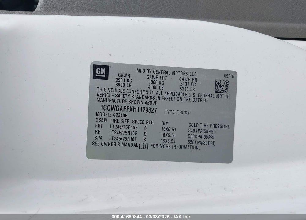 2017 CHEVROLET EXPRESS 2500 VIN: 1GCWGAFFXH1129327