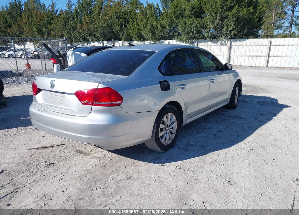 2014 VOLKSWAGEN PASSAT 2.5L WOLFSBURG EDITION VIN: 1VWAH7A32EC005721