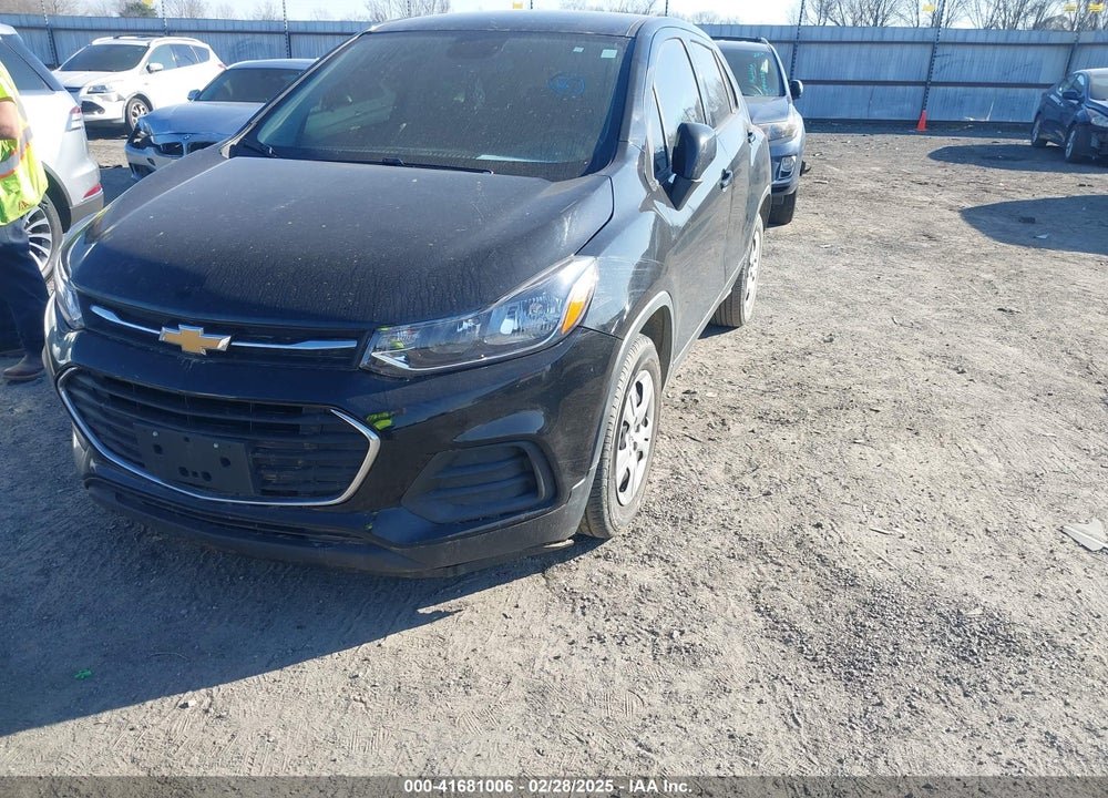2019 CHEVROLET TRAX LS VIN: 3GNCJKSB9KL154563