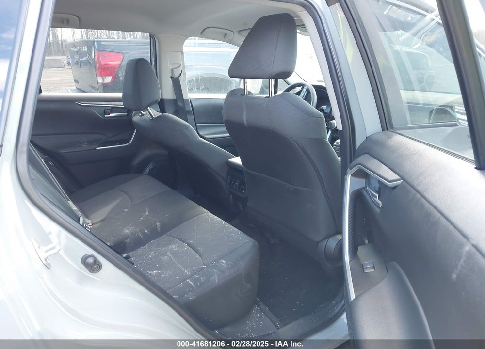 2023 TOYOTA RAV4 VIN: 2T3P1RFV6PW365971
