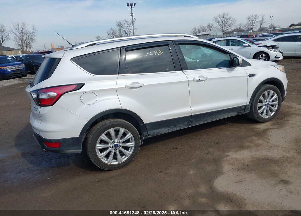 2017 FORD ESCAPE VIN: 1FMCU0JD4HUD74274