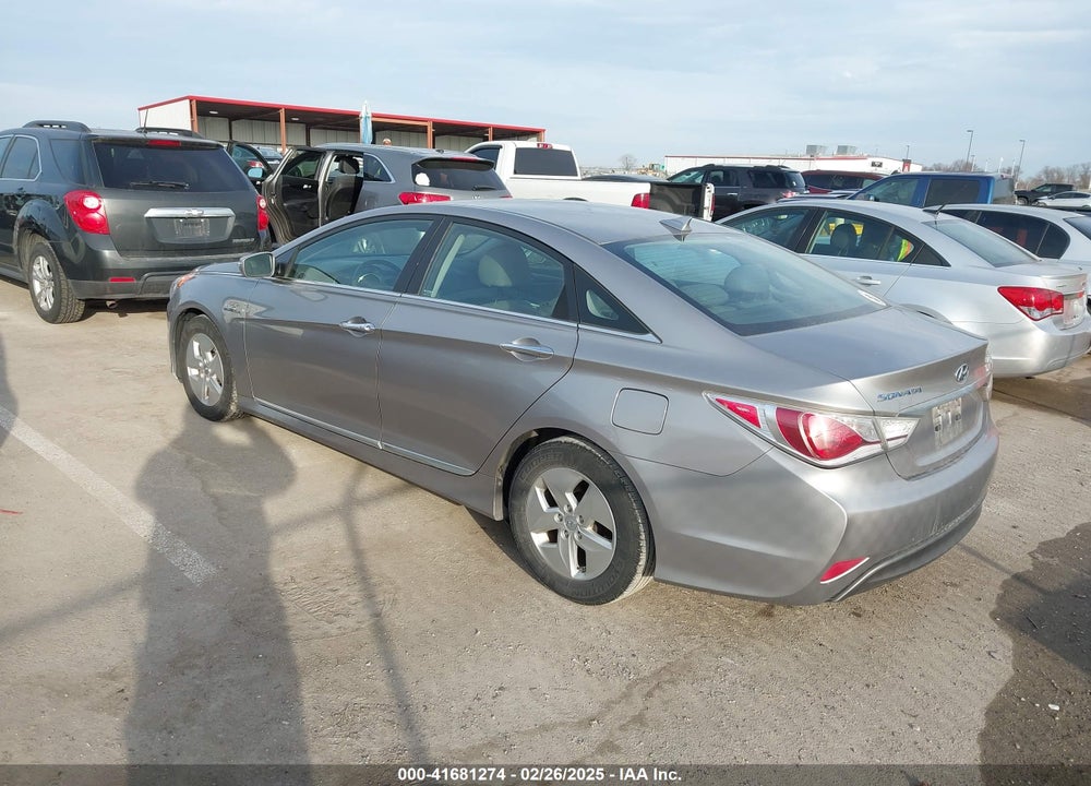 2012 HYUNDAI SONATA HYBRID VIN: KMHEC4A42CA054772