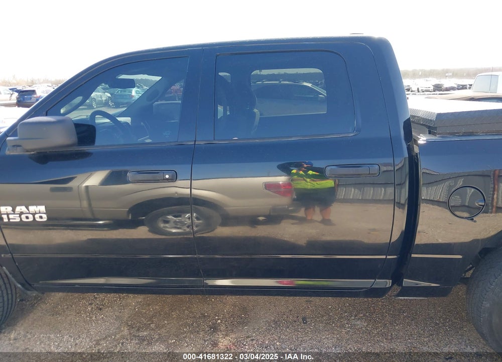 2018 RAM 1500 VIN: 1C6RR6KT0JS295248