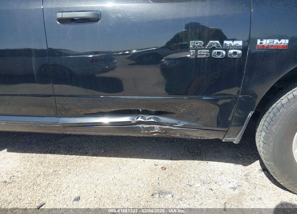 2018 RAM 1500 VIN: 1C6RR6KT0JS295248