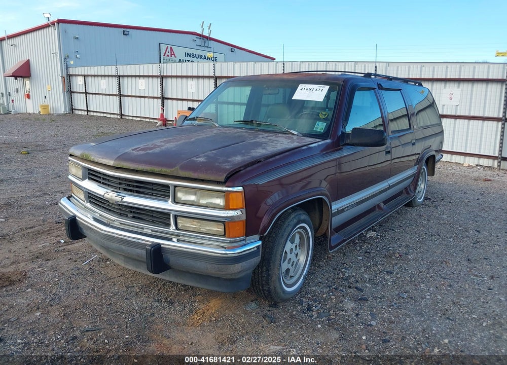 1994 CHEVROLET SUBURBAN C1500 VIN: 1GNEC16K3RJ353472