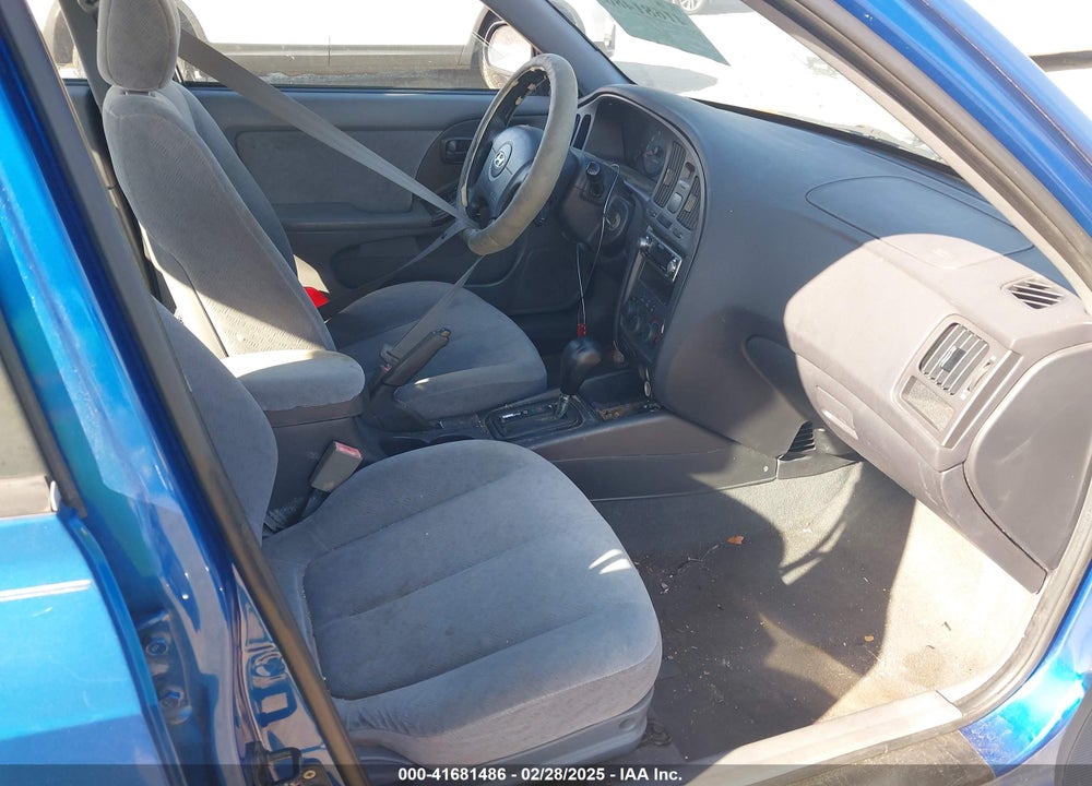 2005 HYUNDAI ELANTRA GLS/GT VIN: KMHDN46D55U165039
