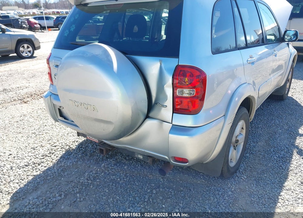 2005 TOYOTA RAV4 VIN: JTEHD20V050040077