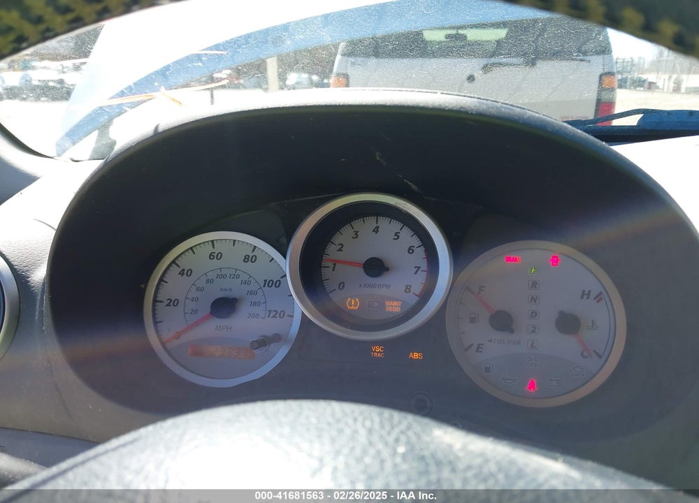2005 TOYOTA RAV4 VIN: JTEHD20V050040077