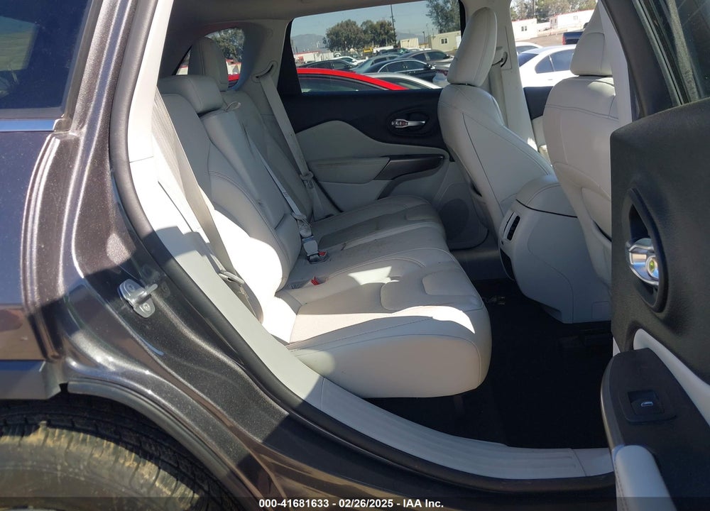 2021 JEEP CHEROKEE VIN: 1C4PJMMX5MD242615