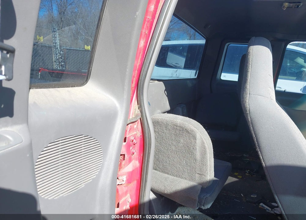 2000 FORD RANGER XLT VIN: 1FTZR15X8YPB19801