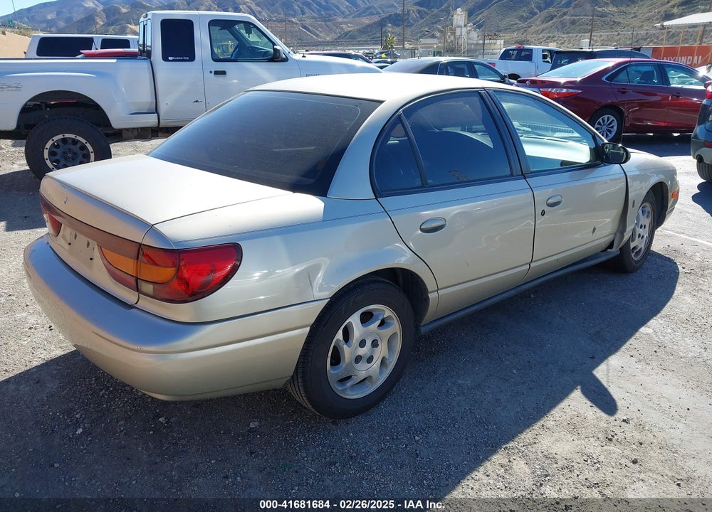 2002 SATURN S-SERIES SL2 VIN: 1G8ZK52722Z103373