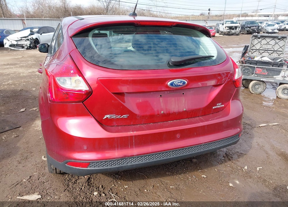 2014 FORD FOCUS VIN: 1FADP3K21EL193946
