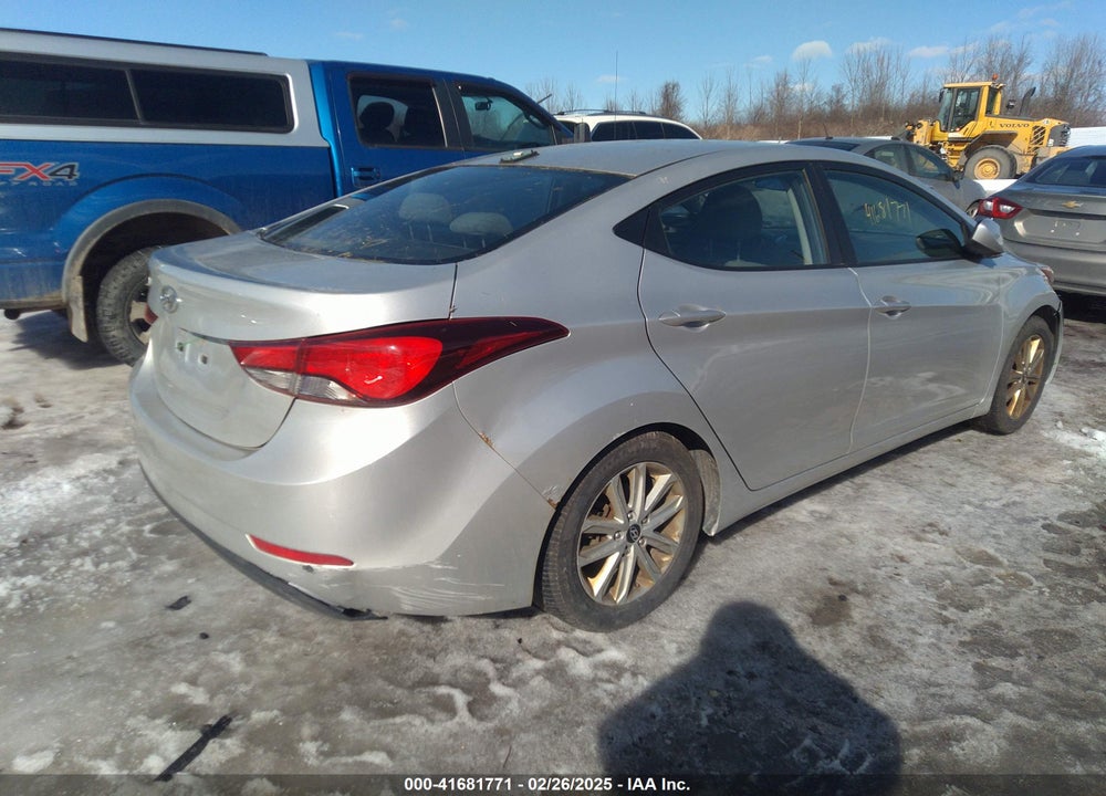 2016 HYUNDAI ELANTRA VIN: KMHDH4AE0GU576018
