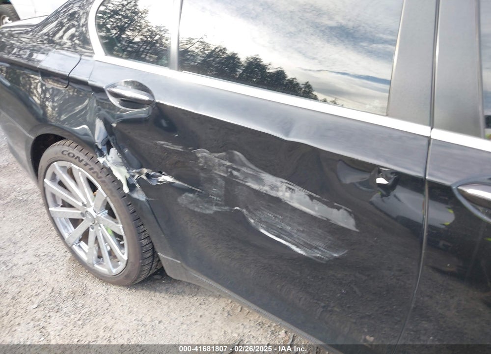 2010 BMW 750I VIN: WBAKA8C54ACY35771