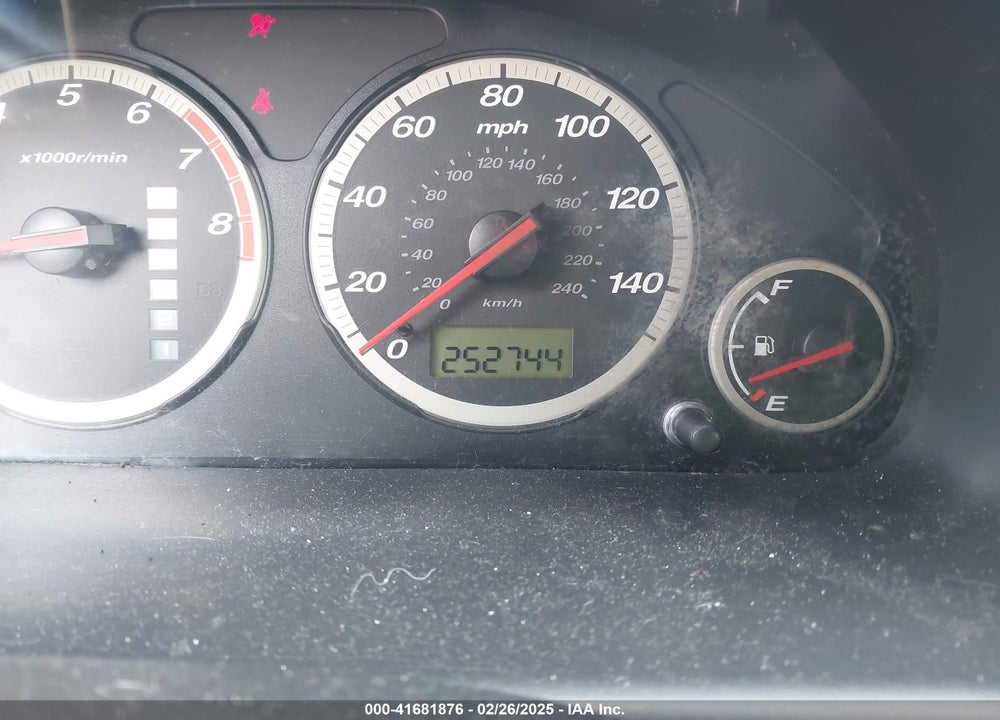 2005 HONDA CR-V LX VIN: SHSRD68545U308899