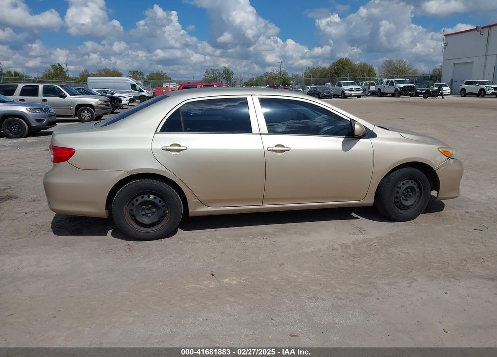 2013 TOYOTA COROLLA VIN: 2T1BU4EE0DC960438