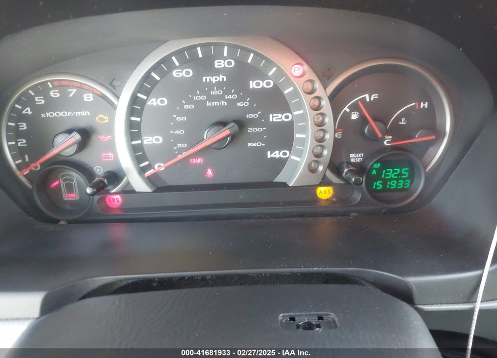 2003 HONDA PILOT LX VIN: 2HKYF18133H541636