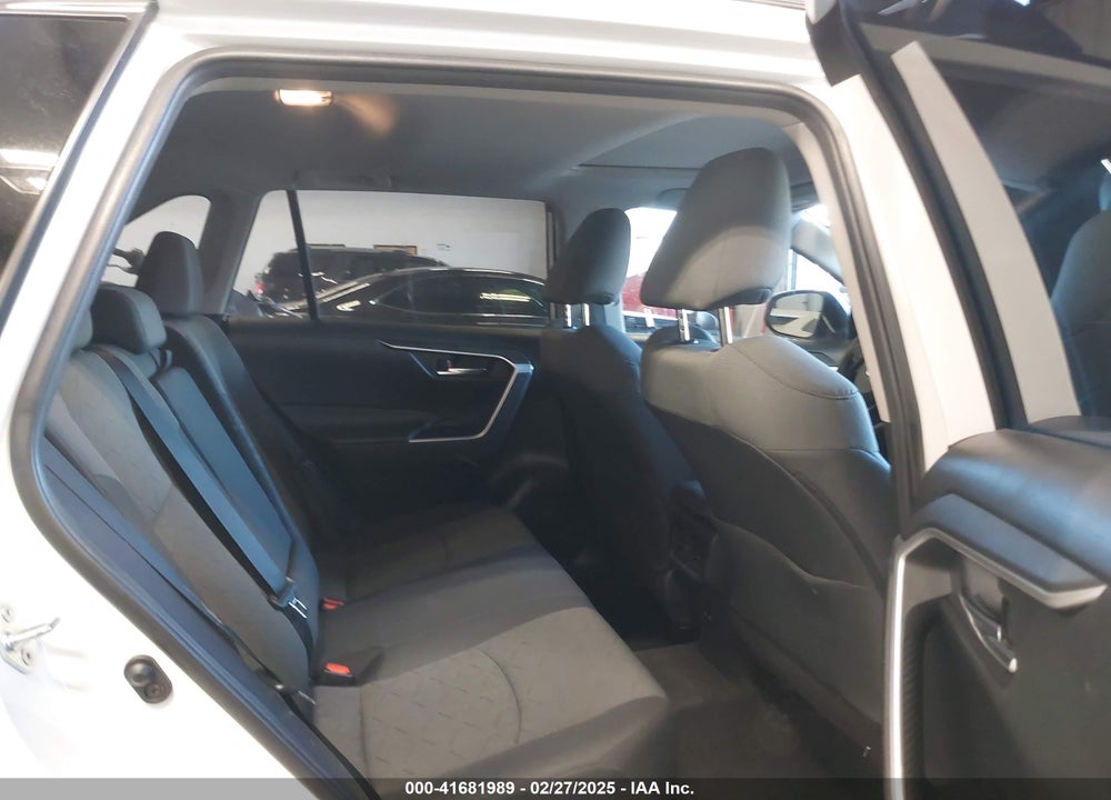 2020 TOYOTA RAV4 VIN: 2T3P1RFV4LW103621