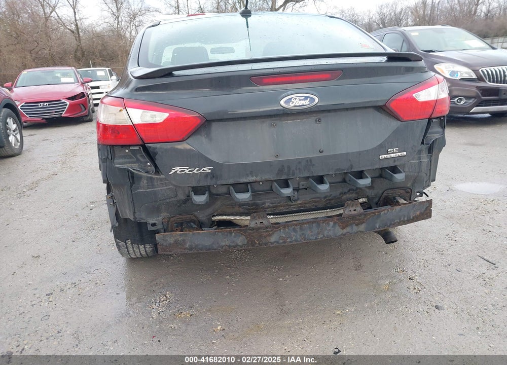 2014 FORD FOCUS VIN: 1FADP3F24EL370628