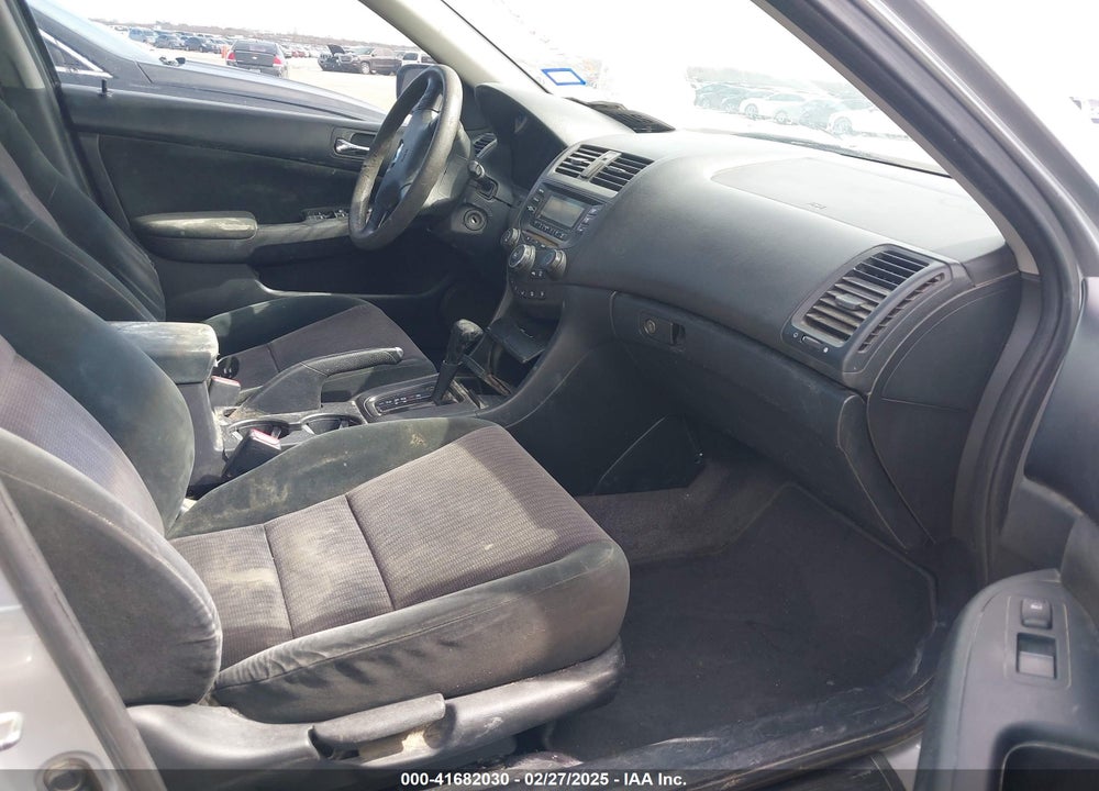 2004 HONDA ACCORD VIN: 3HGCM56344G700882