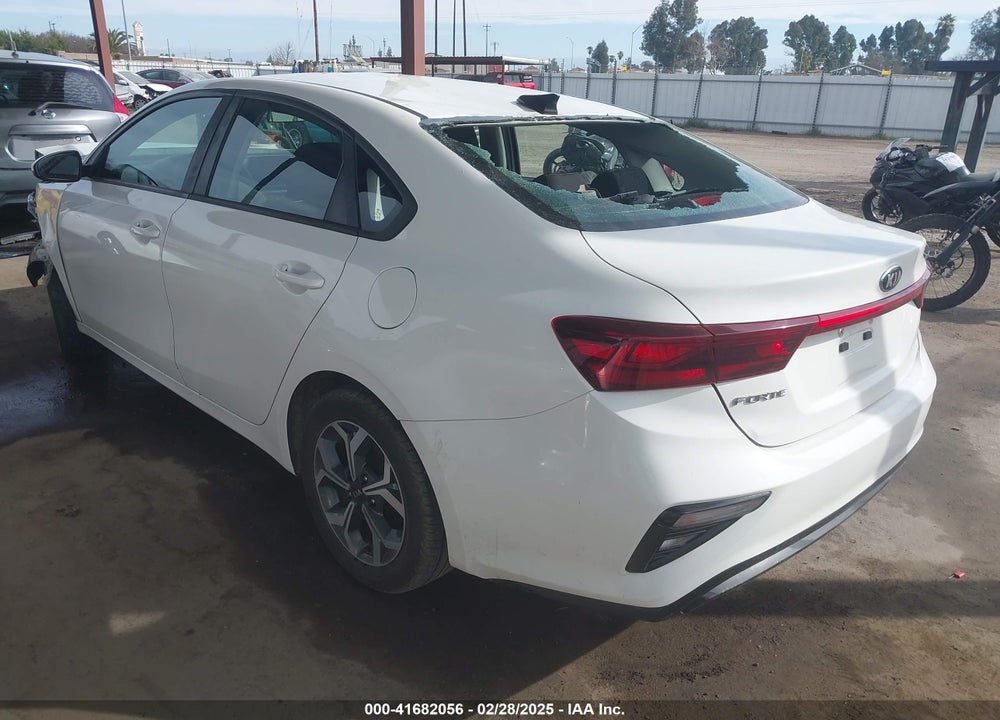 2019 KIA FORTE VIN: 3KPF24AD7KE038090