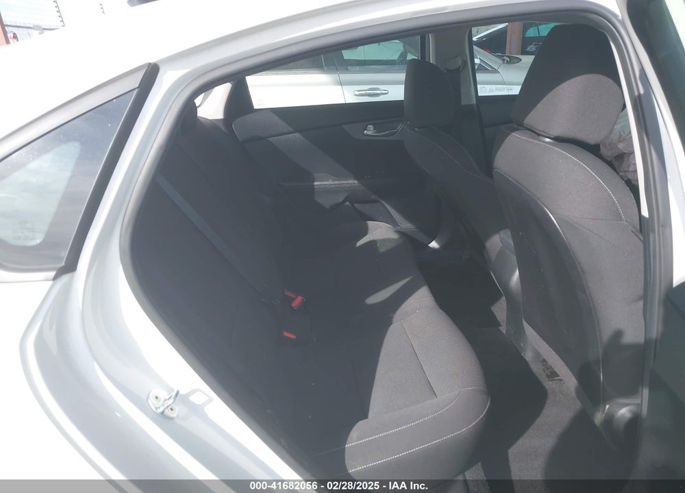 2019 KIA FORTE VIN: 3KPF24AD7KE038090