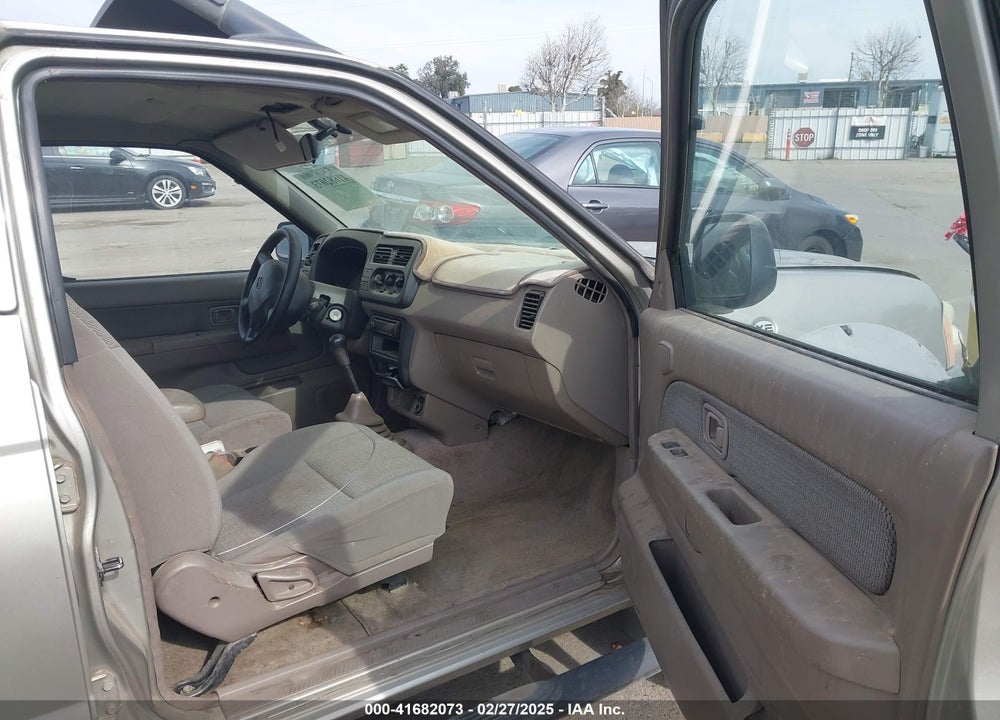 2001 NISSAN FRONTIER XE-V6 VIN: 1N6ED27T41C312583
